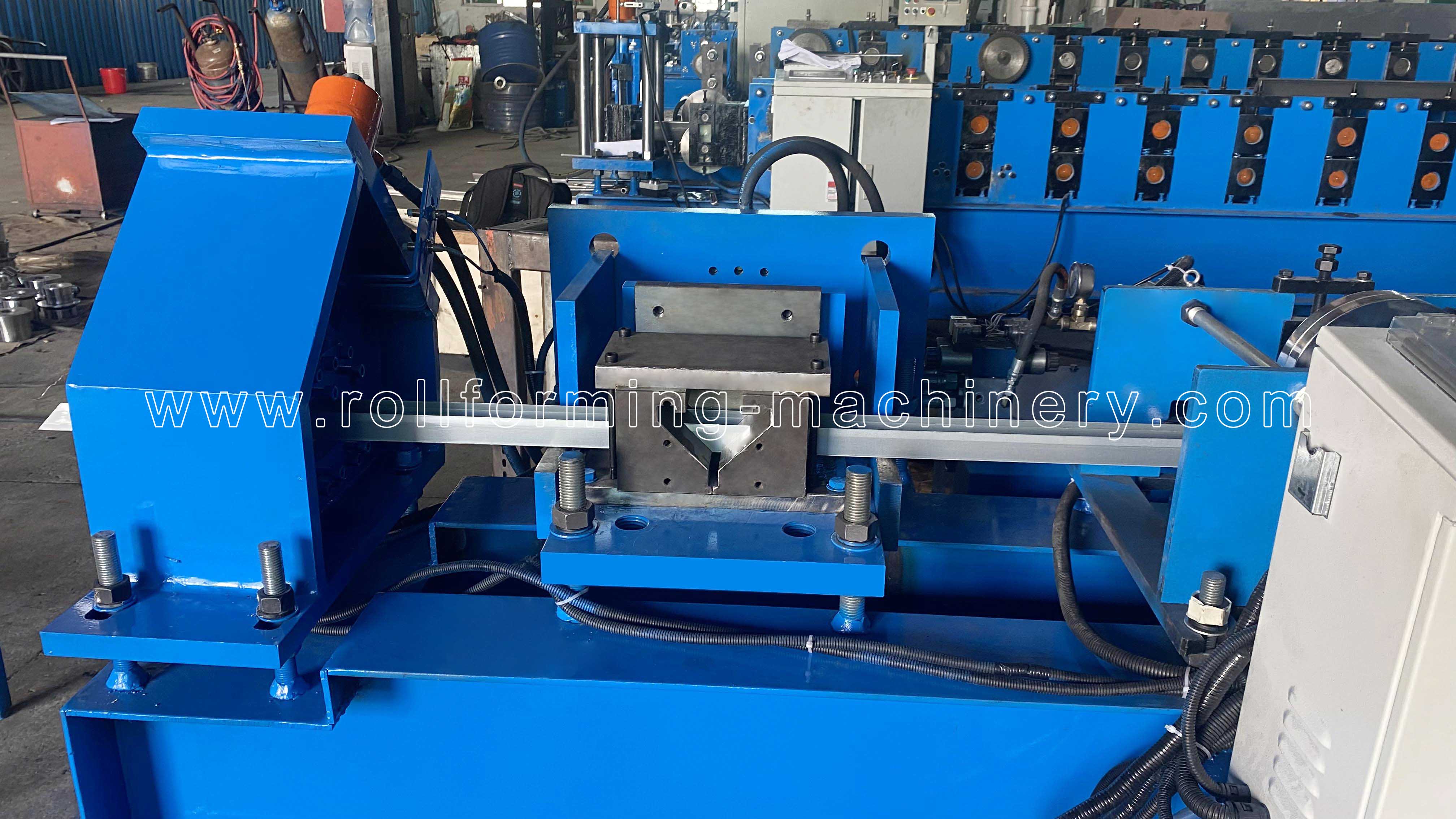 유압식 45도 각도 절단 장치