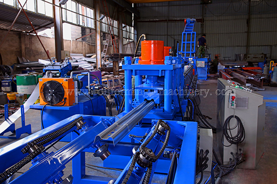 유압 포스트 커터